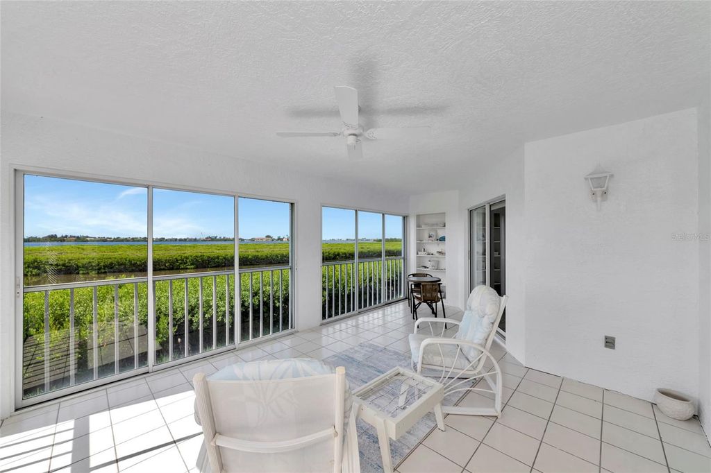 Image 30 of property listing at 1249 EDGEWATER CIRCLE 73, Bradenton, FL 34209