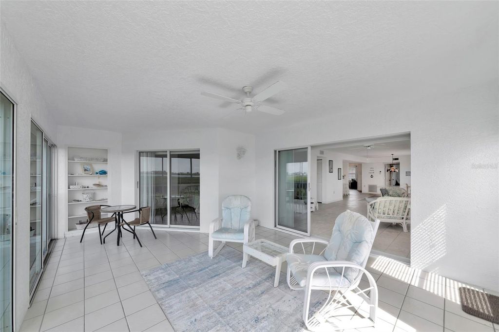 Image 33 of property listing at 1249 EDGEWATER CIRCLE 73, Bradenton, FL 34209
