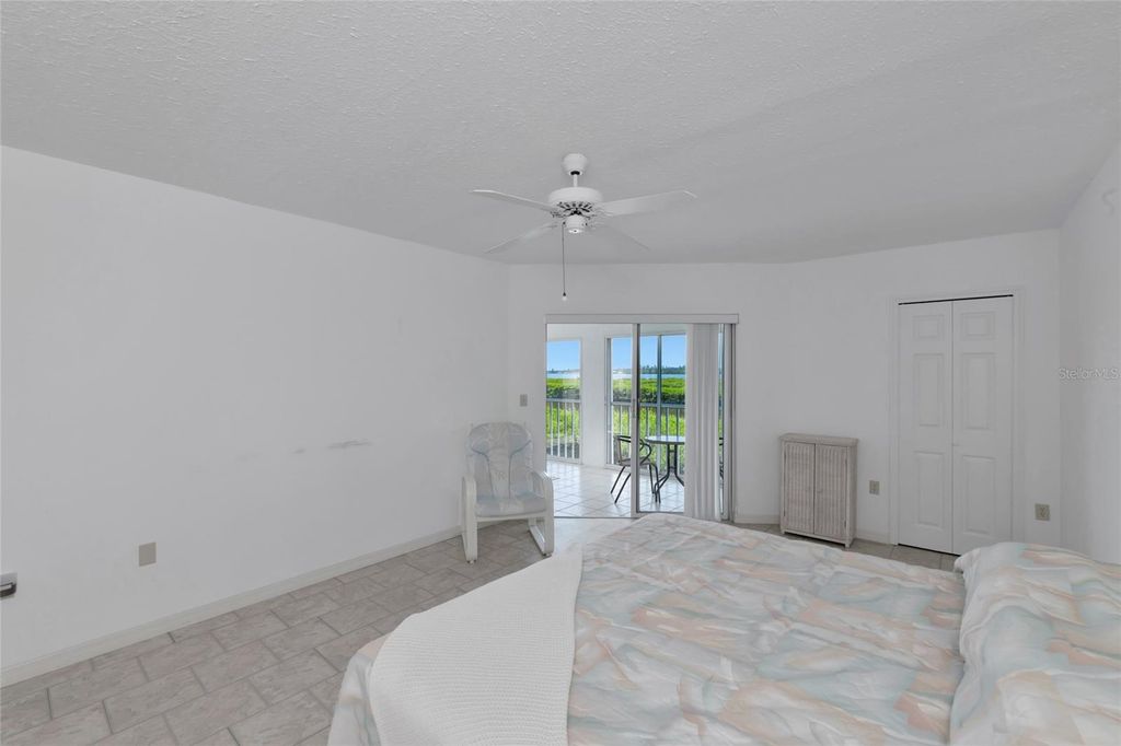 Image 35 of property listing at 1249 EDGEWATER CIRCLE 73, Bradenton, FL 34209