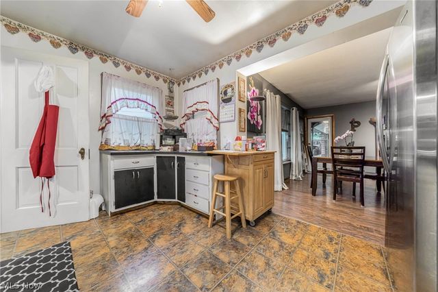 9011 Torrance Avenue, Brooklyn, OH 44144