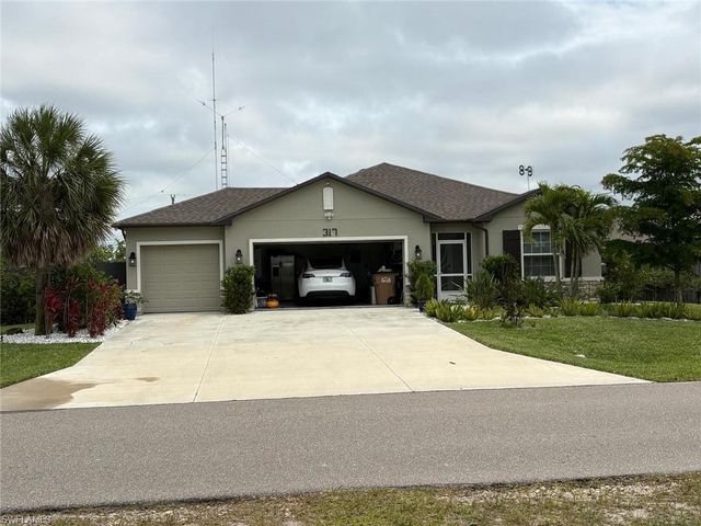 317 SW 26th AVE, Cape Coral, FL 33991