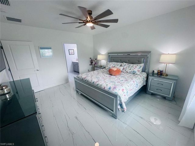 317 SW 26th AVE, Cape Coral, FL 33991