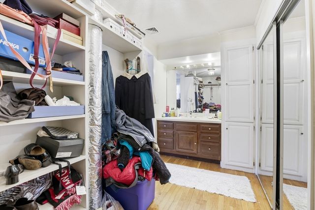 103 Nagog Hill Rd, Acton, MA 01720