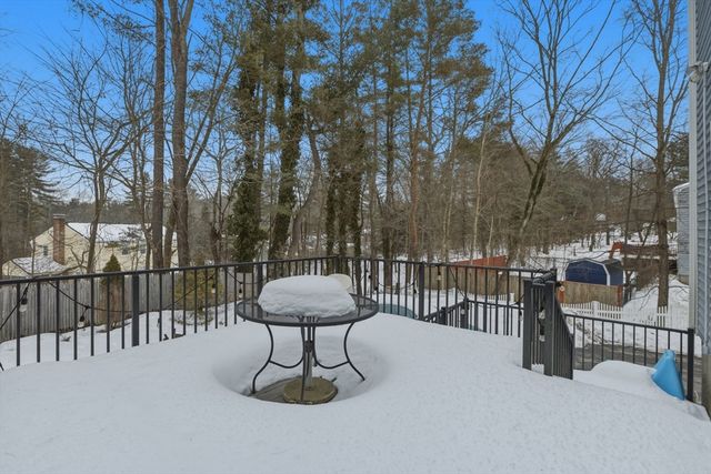 103 Nagog Hill Rd, Acton, MA 01720