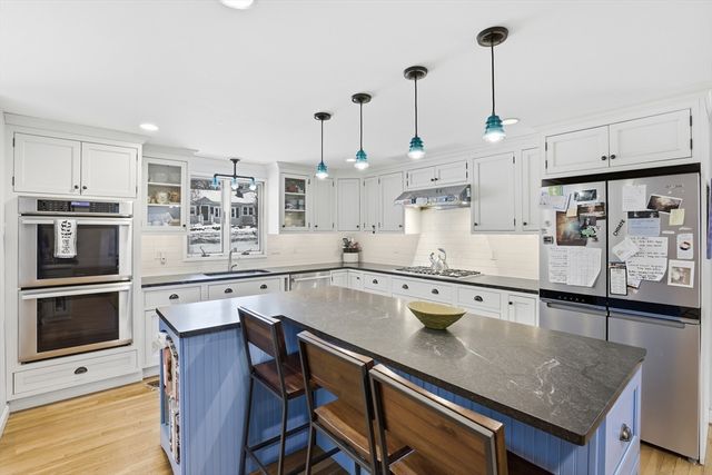 103 Nagog Hill Rd, Acton, MA 01720