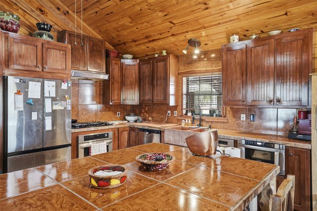 2239 N Fm 51, Decatur, TX 76234
