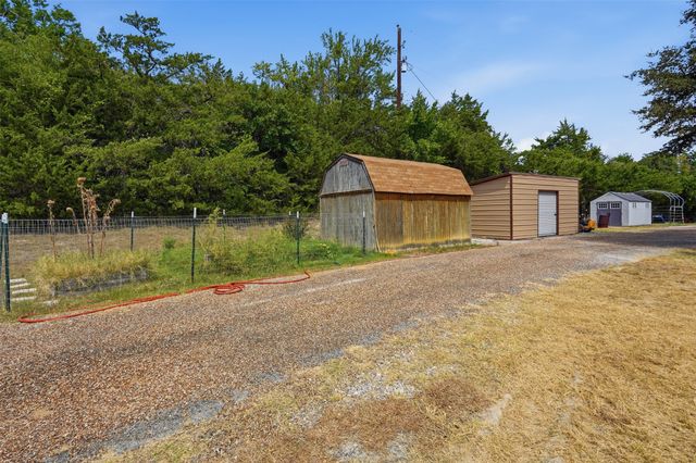 2239 N Fm 51, Decatur, TX 76234
