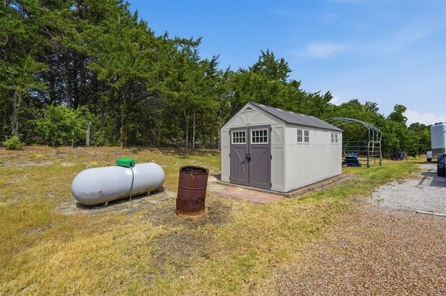 2239 N Fm 51, Decatur, TX 76234