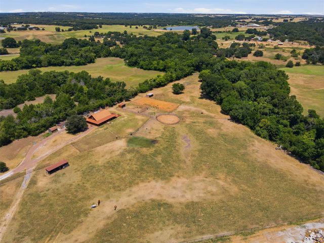 2239 N Fm 51, Decatur, TX 76234