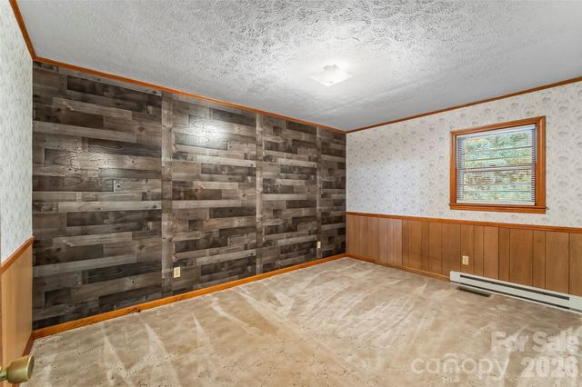 215 N Fork River Road, Marion, NC 28752