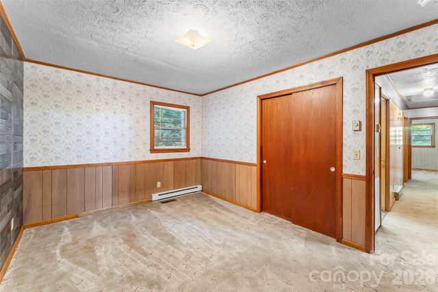 215 N Fork River Road, Marion, NC 28752