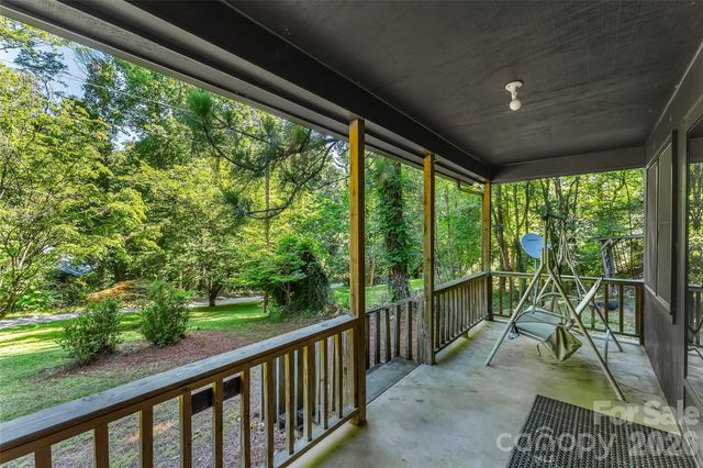 215 N Fork River Road, Marion, NC 28752