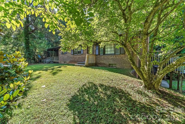 215 N Fork River Road, Marion, NC 28752