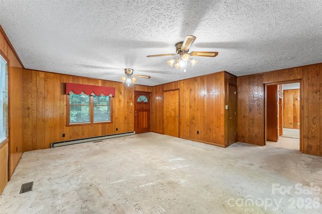 215 N Fork River Road, Marion, NC 28752