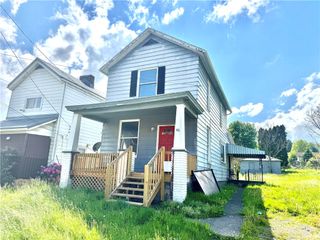 46 High St, Union Twp, PA 16101