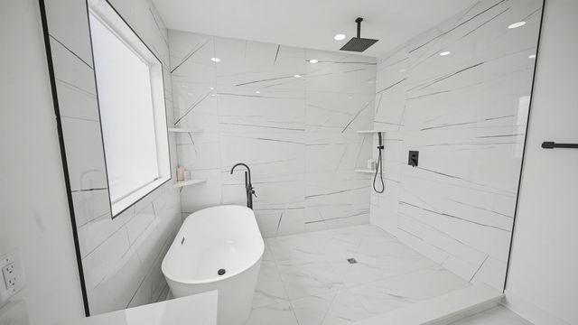 2047 Forest Avenue, North Charleston, SC 29405