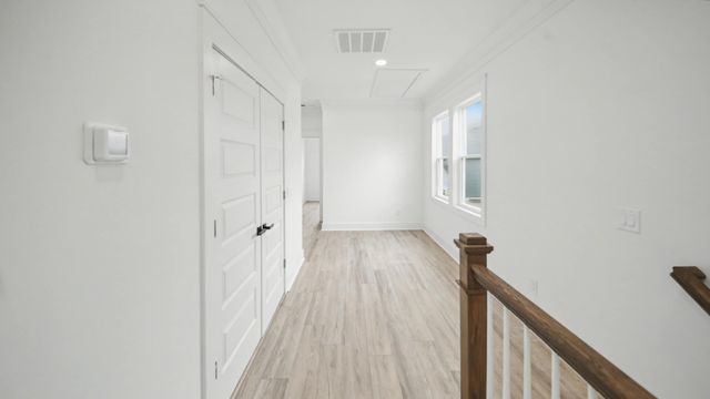 2047 Forest Avenue, North Charleston, SC 29405