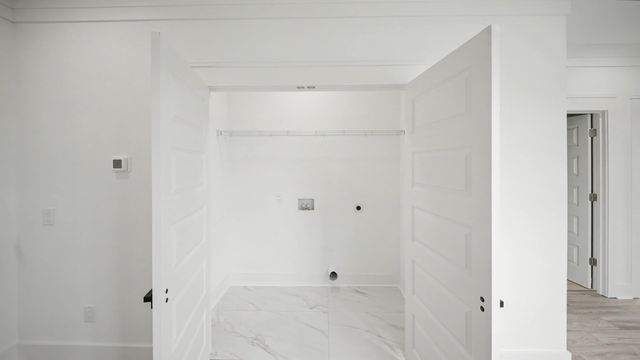 2047 Forest Avenue, North Charleston, SC 29405