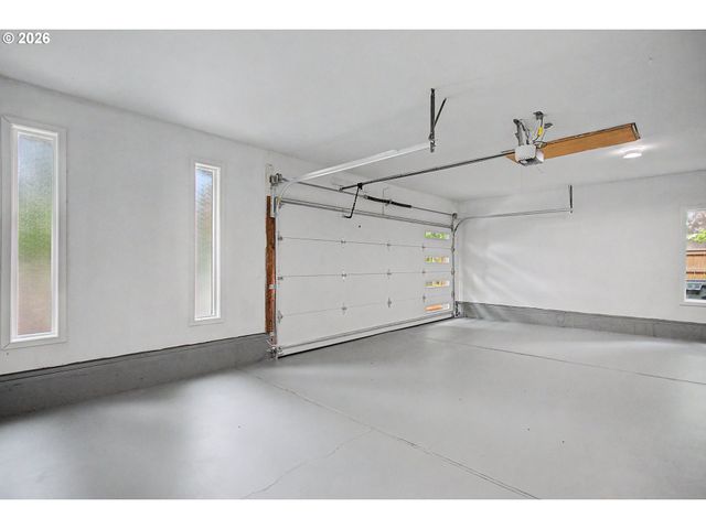 13790 Sw HARNESS Ln, Beaverton, OR 97008