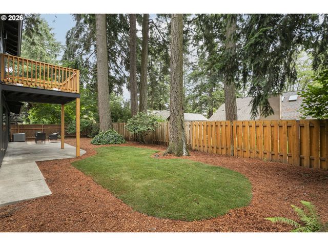 13790 Sw HARNESS Ln, Beaverton, OR 97008