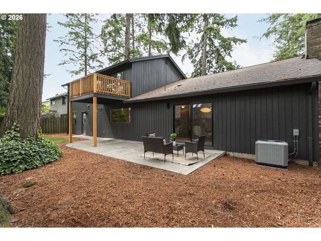 13790 Sw HARNESS Ln, Beaverton, OR 97008