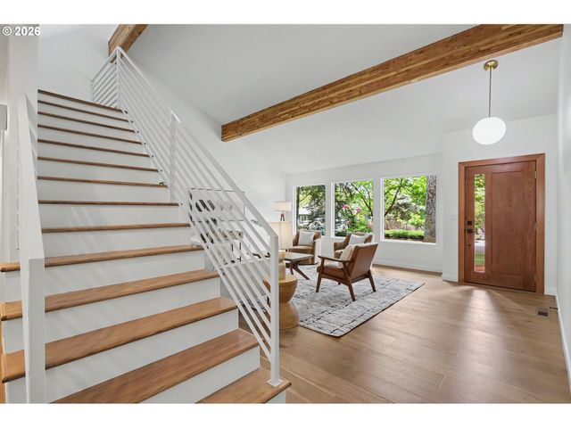 13790 Sw HARNESS Ln, Beaverton, OR 97008