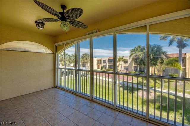 12515 McGregor BLVD 210, Fort Myers, FL 33919