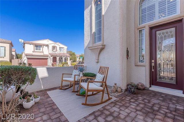 8253 Timely Treasures Avenue, Las Vegas, NV 89178