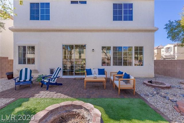 8253 Timely Treasures Avenue, Las Vegas, NV 89178