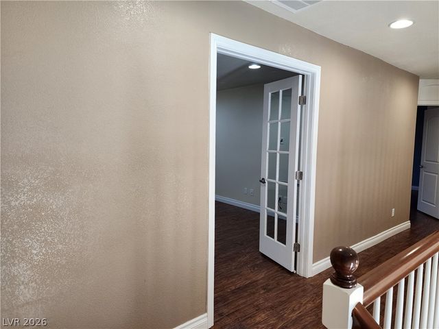 8253 Timely Treasures Avenue, Las Vegas, NV 89178