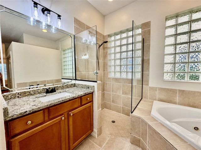 307 9TH AVENUE E, Palmetto, FL 34221