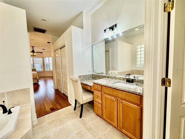 307 9TH AVENUE E, Palmetto, FL 34221