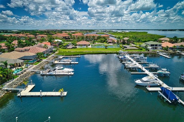 307 9TH AVENUE E, Palmetto, FL 34221