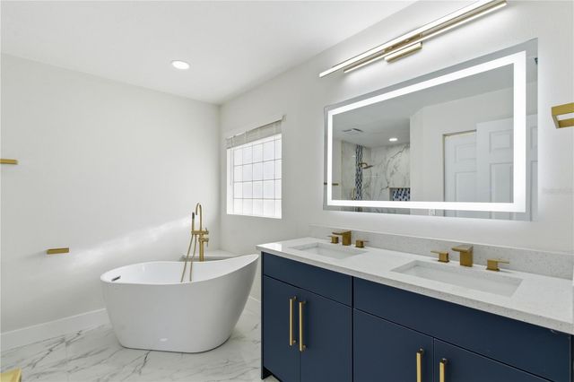 2345 EASTMEADOWS COURT, Lakeland, FL 33812