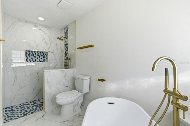 2345 EASTMEADOWS COURT, Lakeland, FL 33812