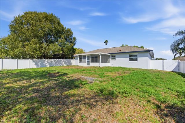 2345 EASTMEADOWS COURT, Lakeland, FL 33812