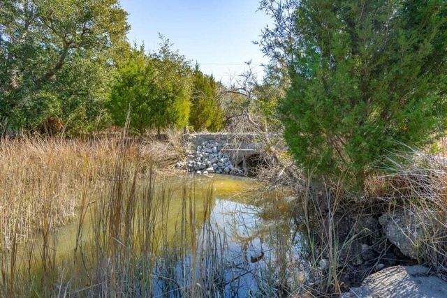 328 Maggie Road, Mount Pleasant, SC 29464