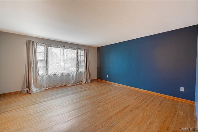 216 Belmont Court West, North Tonawanda, NY 14120