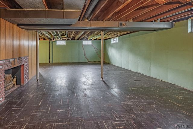 216 Belmont Court West, North Tonawanda, NY 14120