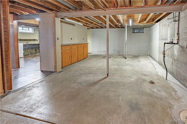 216 Belmont Court West, North Tonawanda, NY 14120