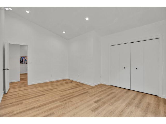 2402 Ne SUMMIT RIDGE Dr, Vancouver, WA 98686
