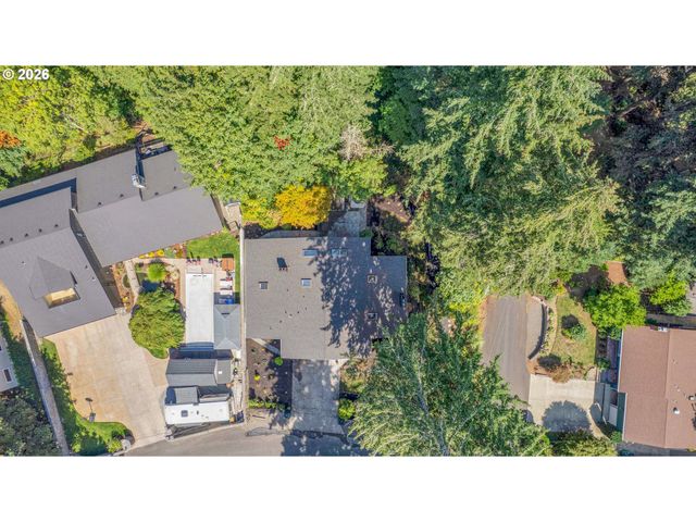 2402 Ne SUMMIT RIDGE Dr, Vancouver, WA 98686