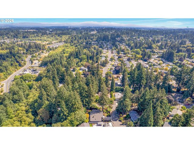 2402 Ne SUMMIT RIDGE Dr, Vancouver, WA 98686