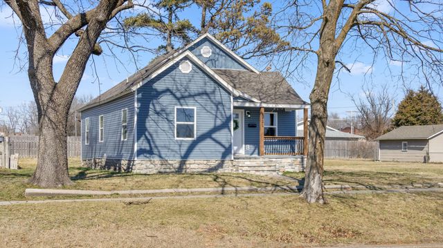 1121 E Thoman Street, Springfield, MO 65803