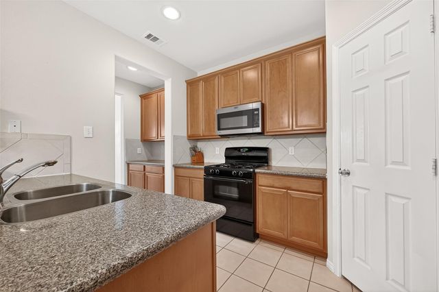 10526 Willow Park View, Houston, TX 77070