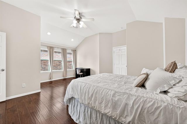 10526 Willow Park View, Houston, TX 77070