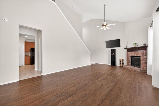 10526 Willow Park View, Houston, TX 77070