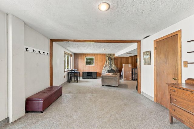 12071 Flint Ridge Road SE, Newark, OH 43056