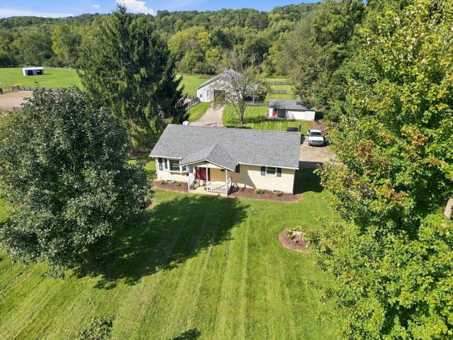 12071 Flint Ridge Road SE, Newark, OH 43056
