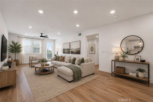 1863 S Union 56, Anaheim, CA 92805